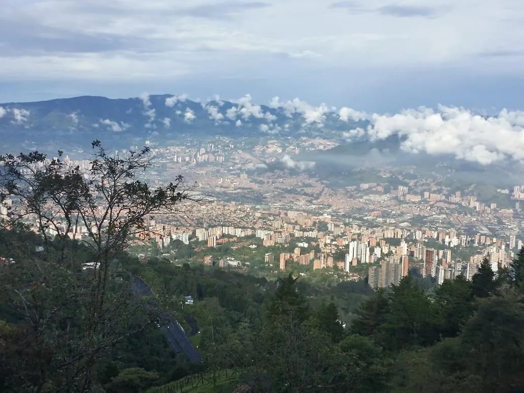 Patito Feo Hostel Medellin